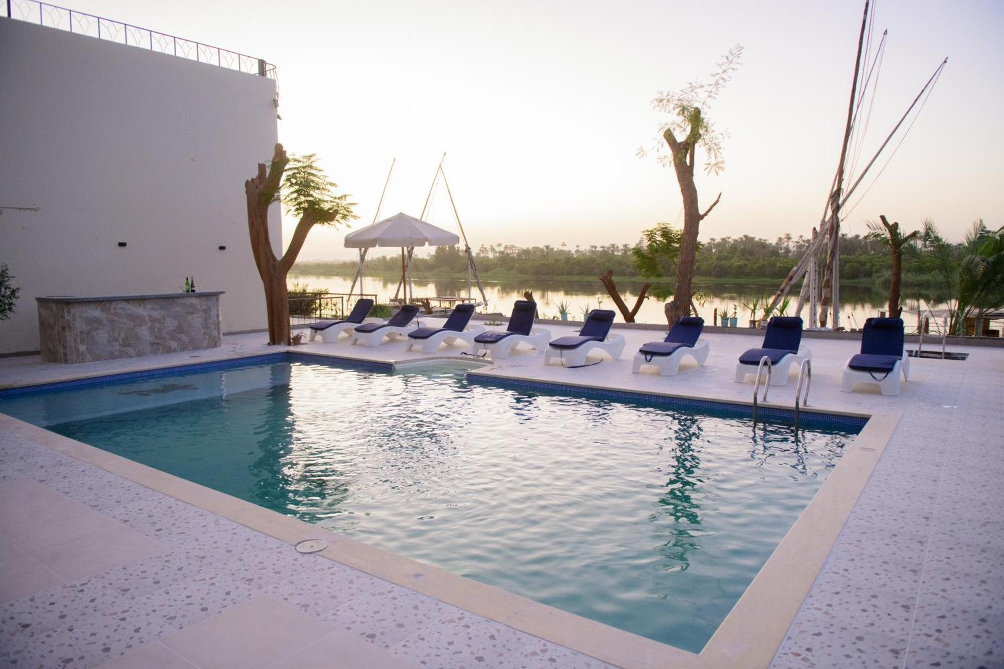 Eyaru Palace Nile View Luxor Exteriér fotografie