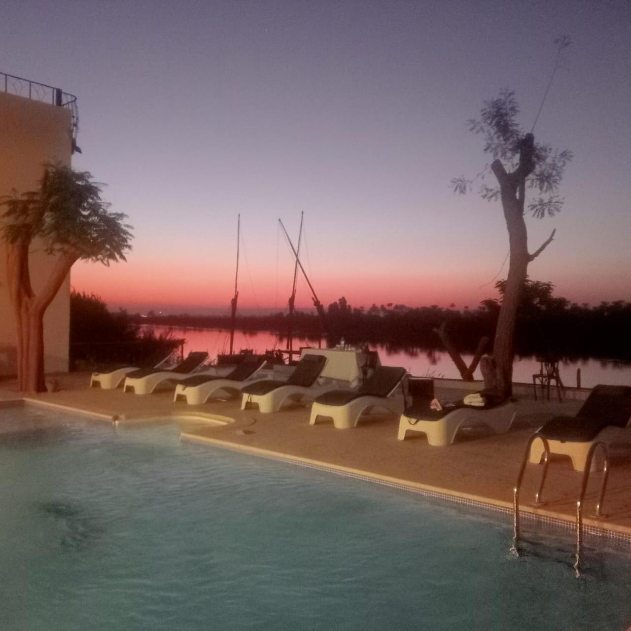 Eyaru Palace Nile View Luxor Exteriér fotografie